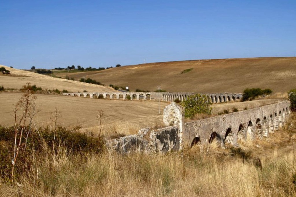 TARQUINIA Acquedotto Romano Camere Del Re Hotel e B&B Tarquinia